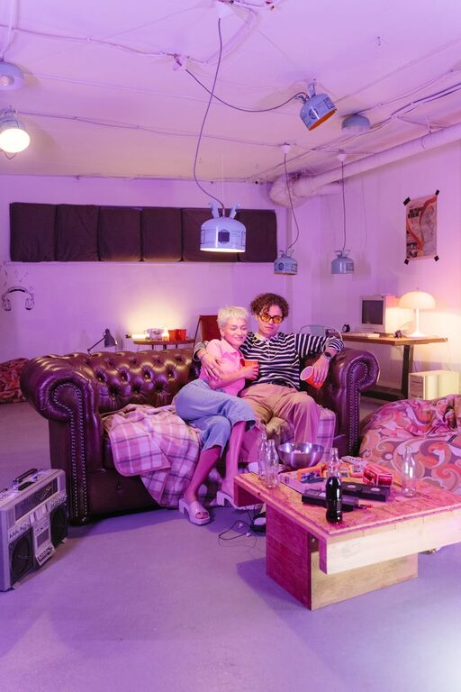 How to Create a Relaxing Playlist for Evenings to Unwind